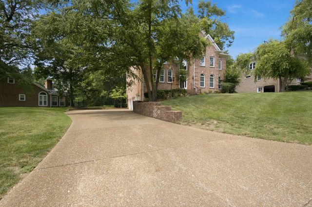 1667 Kirkwood Pl, Brentwood, TN 37027