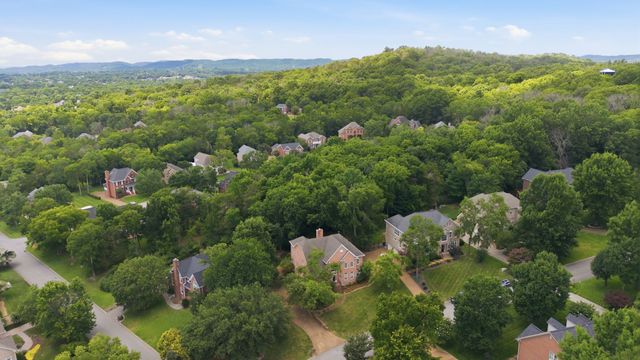 1667 Kirkwood Pl, Brentwood, TN 37027