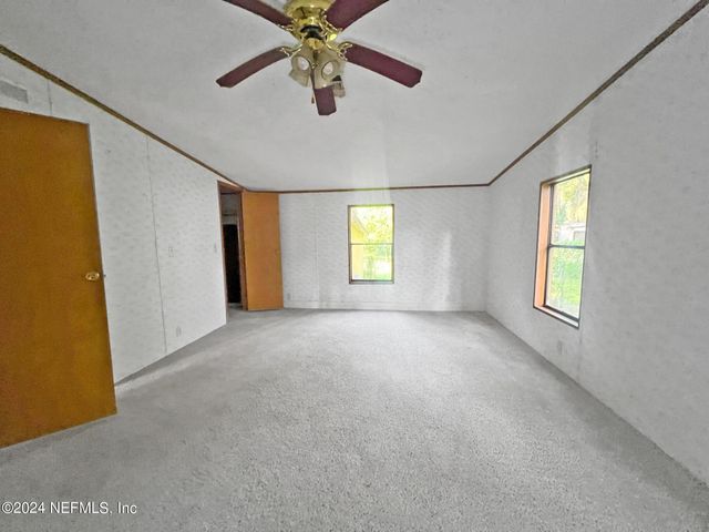 8435 MONCRIEF-DINSMORE Road, Jacksonville, FL 32219