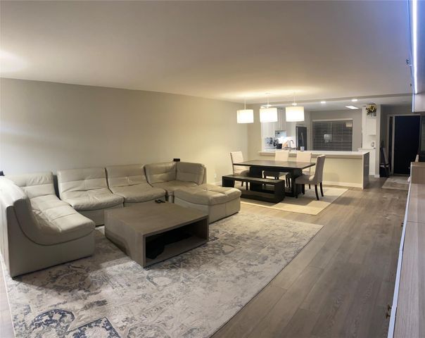 11231 Green Lake Drive 202, Boynton Beach, FL 33437