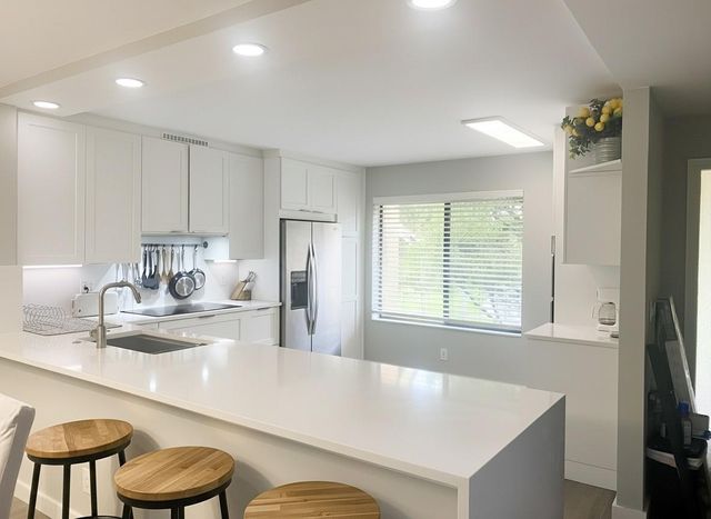 11231 Green Lake Drive 202, Boynton Beach, FL 33437