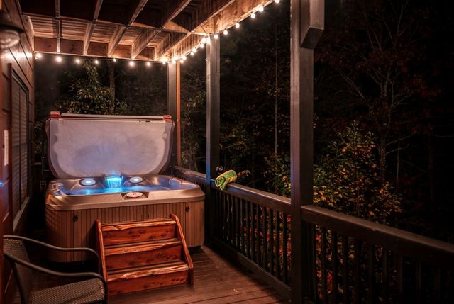 222 Brooks Ridge Road, Mineral Bluff, GA 30559