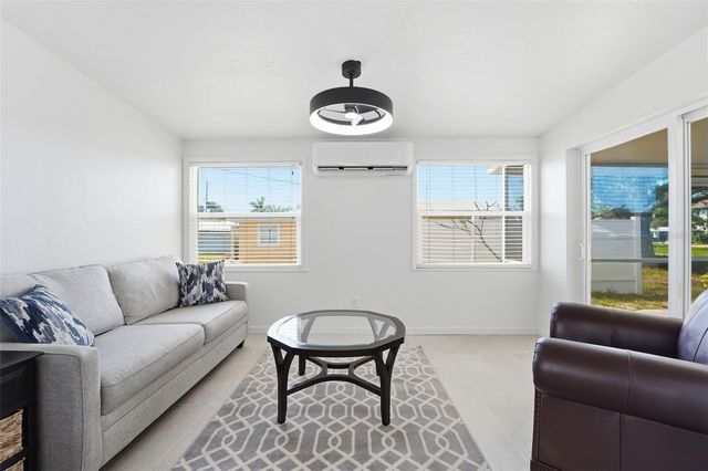 1750 WINSTAN AVENUE, Englewood, FL 34223