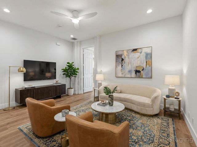 34 Lancaster Road, Boynton Beach, FL 33426