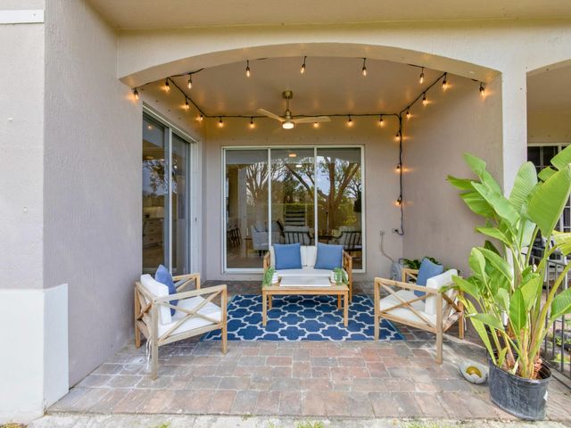 34 Lancaster Road, Boynton Beach, FL 33426