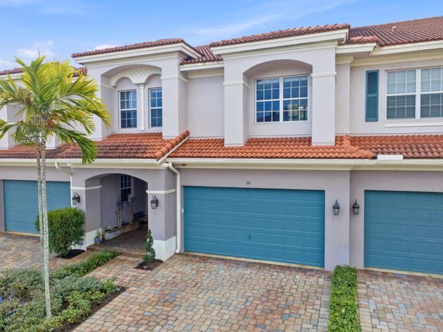 34 Lancaster Road, Boynton Beach, FL 33426