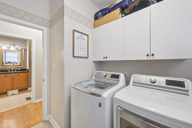 10308 Woods Edge Drive, Fishers, IN 46037