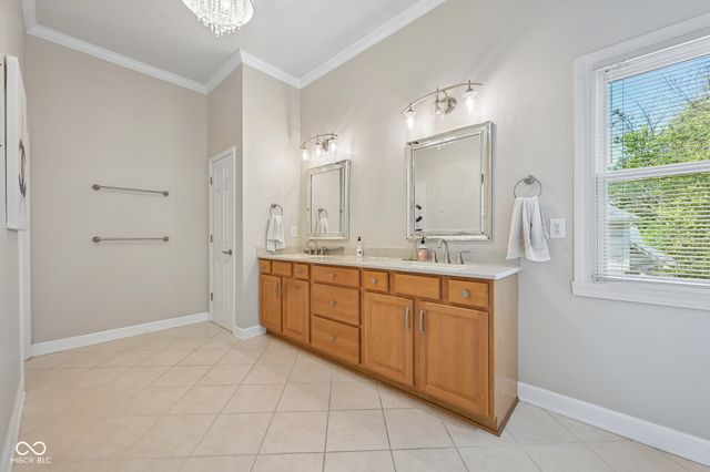 10308 Woods Edge Drive, Fishers, IN 46037