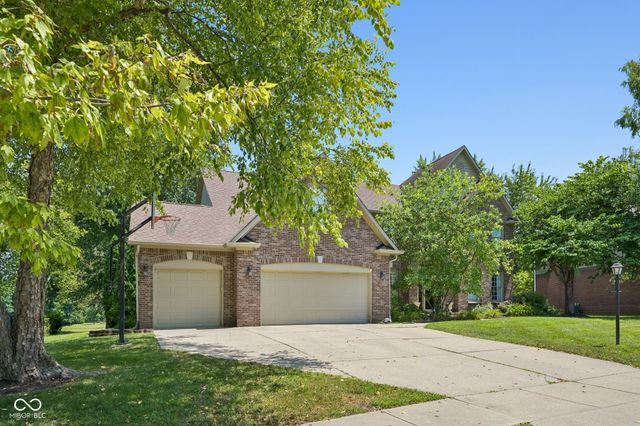 10308 Woods Edge Drive, Fishers, IN 46037