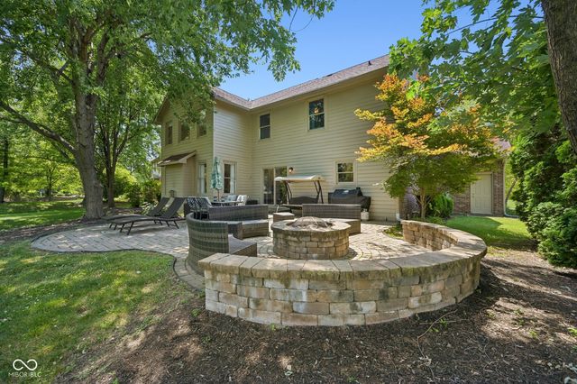 10308 Woods Edge Drive, Fishers, IN 46037