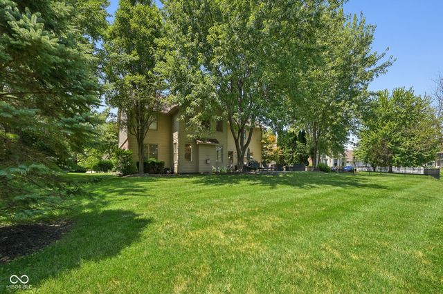10308 Woods Edge Drive, Fishers, IN 46037