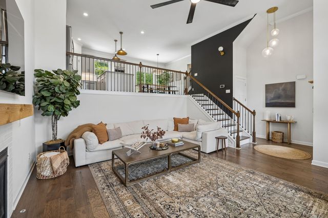 280 Blackpool Dr, Nashville, TN 37211