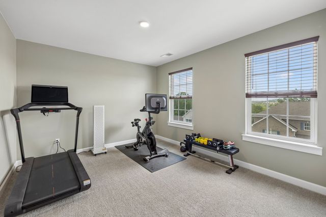 280 Blackpool Dr, Nashville, TN 37211