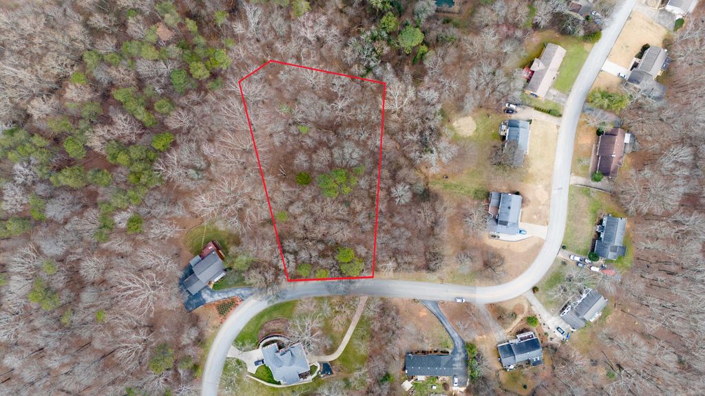 1739 Colonial Shores Drive, Hixson, TN 37343