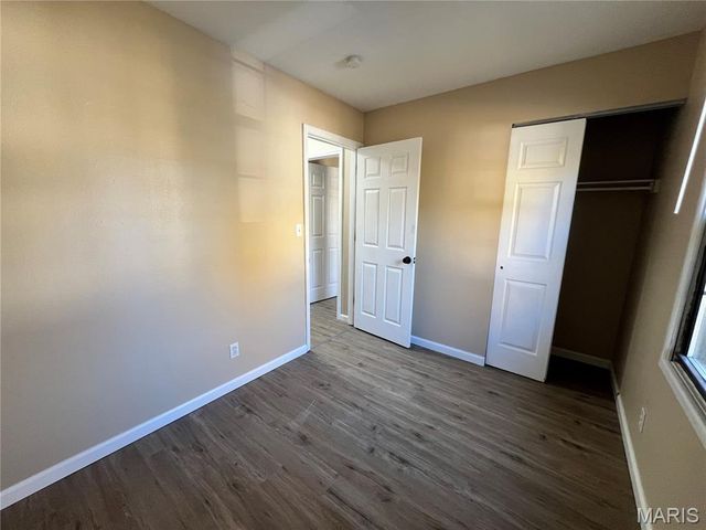 2390 Teakwood Manor Drive, Florissant, MO 63031