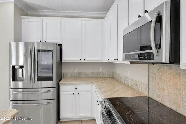 2818 WOODBRIDGE CROSSING Court, Green Cove Springs, FL 32043