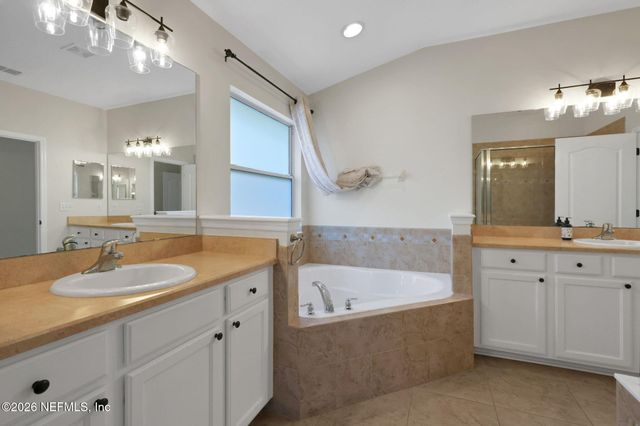 2818 WOODBRIDGE CROSSING Court, Green Cove Springs, FL 32043