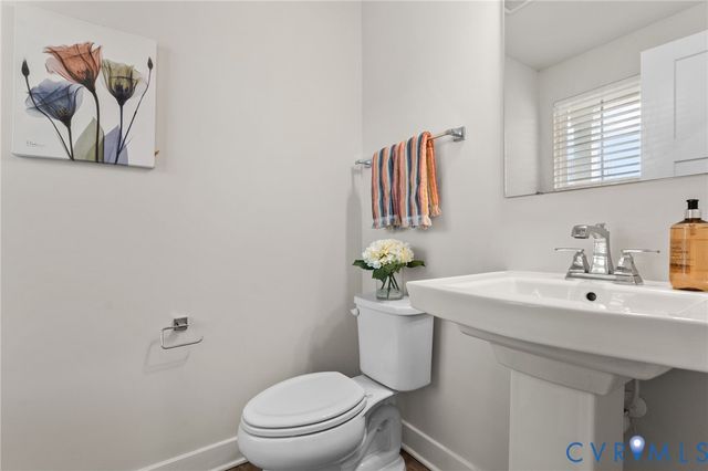 12060 Almer Ln, Chester, VA 23836