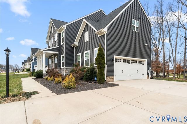 12060 Almer Ln, Chester, VA 23836