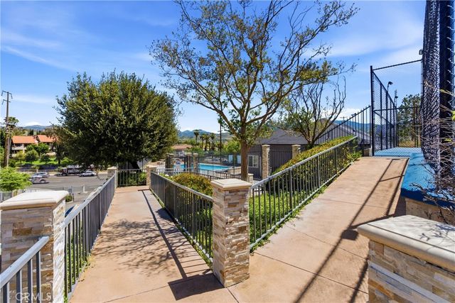 18209 Sierra Highway 30, Canyon Country, CA 91351