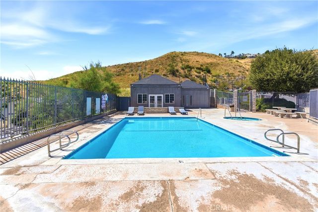 18209 Sierra Highway 30, Canyon Country, CA 91351