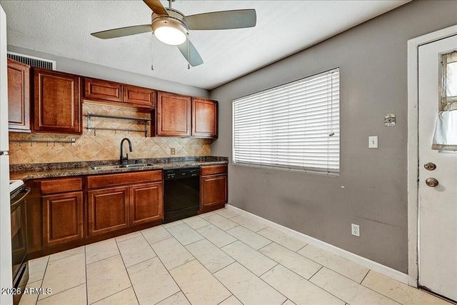 3808 W BLOOMFIELD Road, Phoenix, AZ 85029