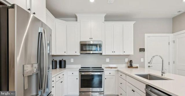 11282 DOROTHY VAUGHAN RD, Manassas, VA 20109