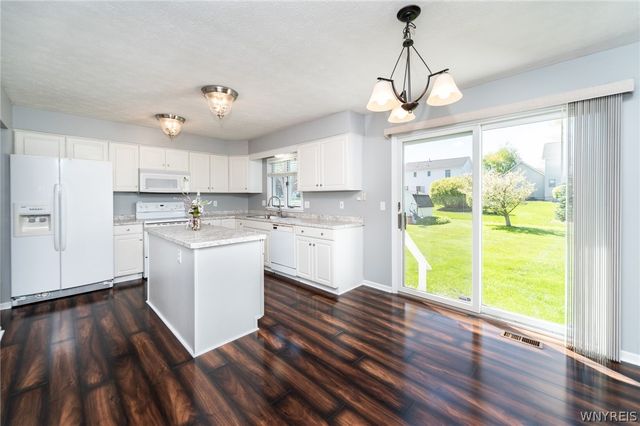 381 Old Country Road, Greece, NY 14612