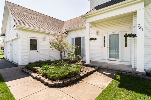 381 Old Country Road, Greece, NY 14612