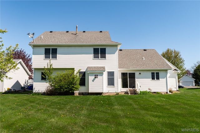 381 Old Country Road, Greece, NY 14612