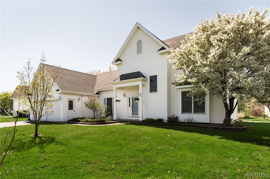381 Old Country Road, Greece, NY 14612