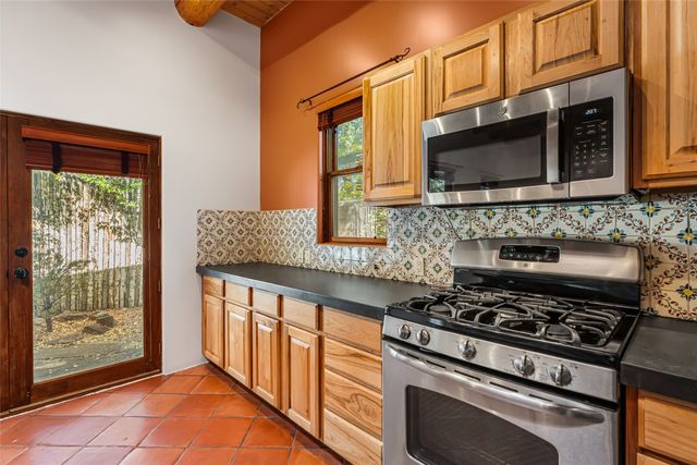 207 Cordova Road B, Santa Fe, NM 87505