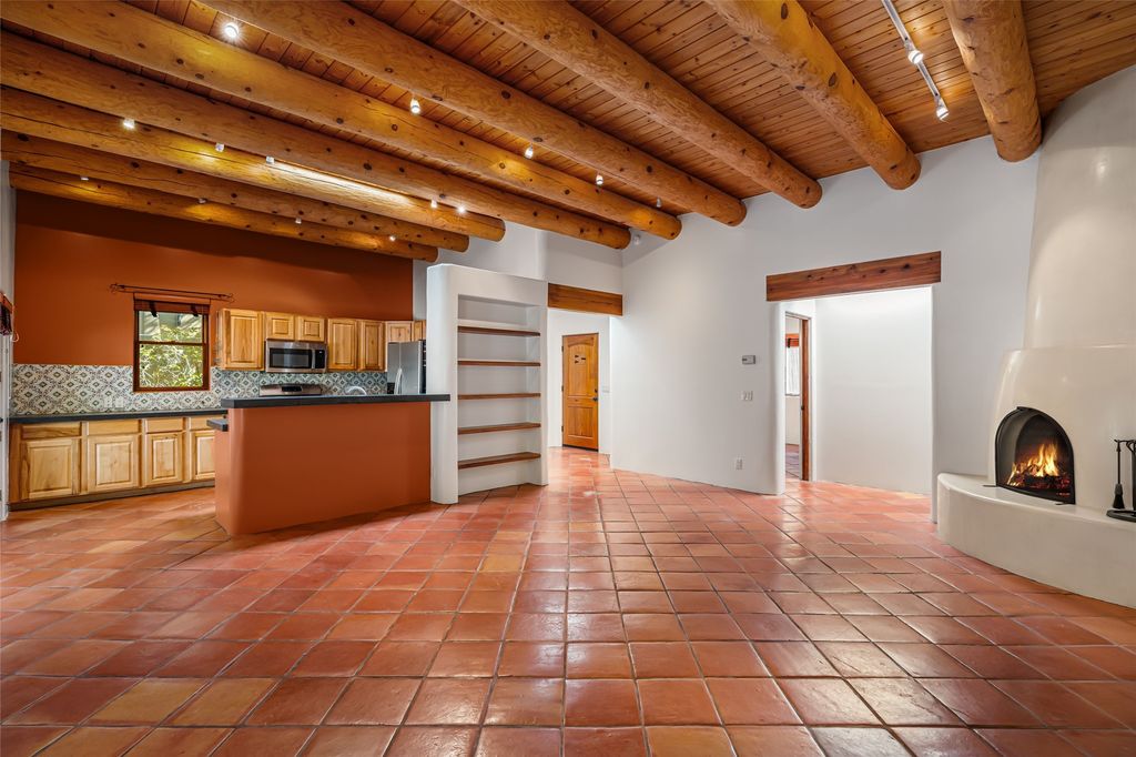 207 Cordova Road B, Santa Fe, NM 87505