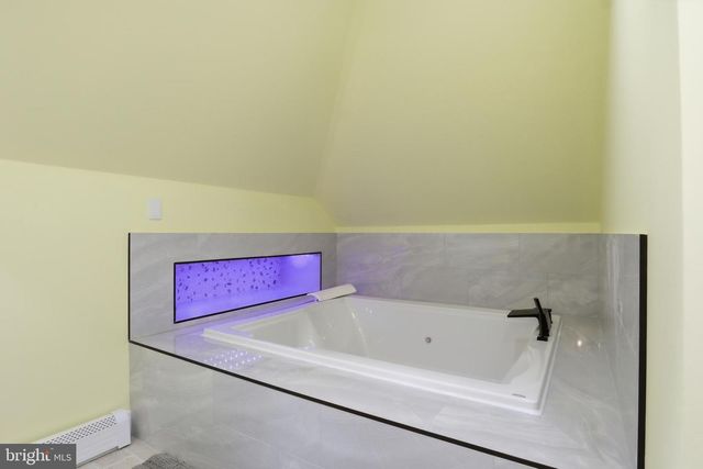 436 COTTAGE AVE, Edgewater Park, NJ 08010