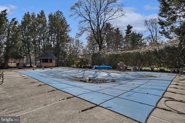 436 COTTAGE AVE, Edgewater Park, NJ 08010