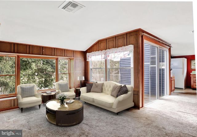 436 COTTAGE AVE, Edgewater Park, NJ 08010