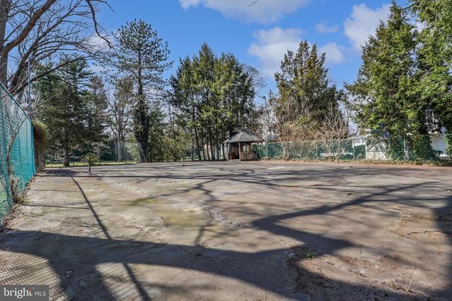 436 COTTAGE AVE, Edgewater Park, NJ 08010