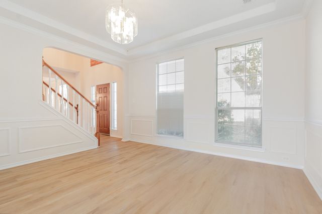 964 Camden Drive, Lewisville, TX 75067