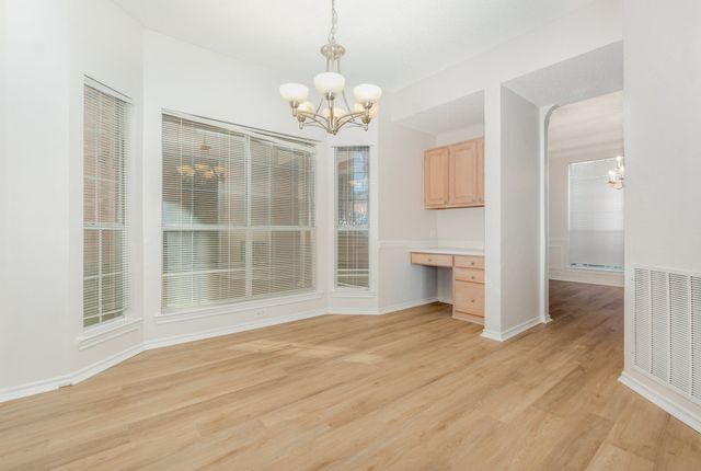 964 Camden Drive, Lewisville, TX 75067