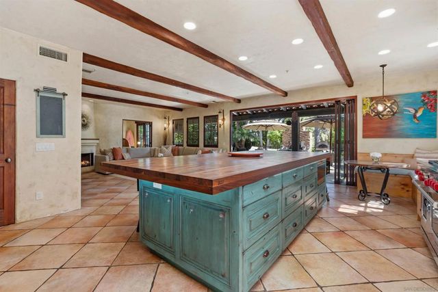 417 El Sueno, Solana Beach, CA 92075
