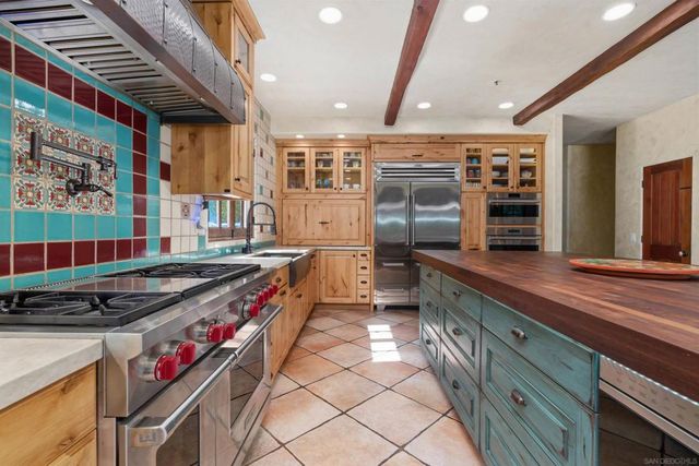 417 El Sueno, Solana Beach, CA 92075
