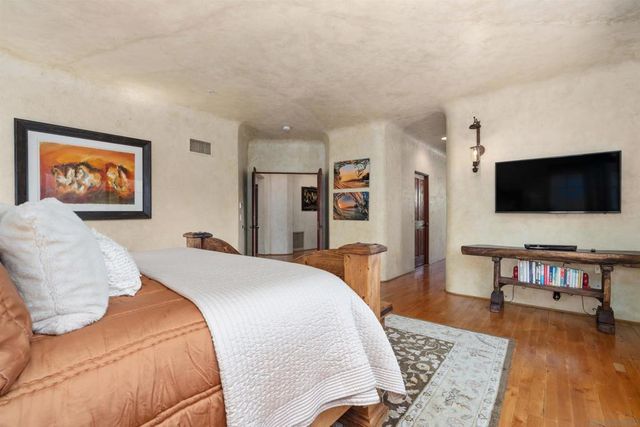 417 El Sueno, Solana Beach, CA 92075