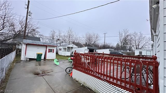 19513 Beverly Avenue, Maple Heights, OH 44137