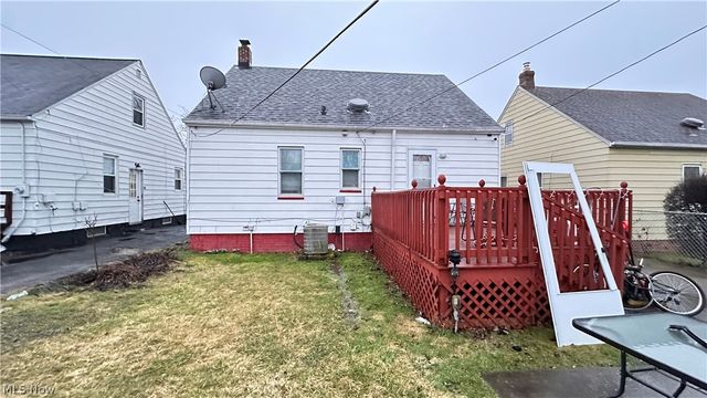 19513 Beverly Avenue, Maple Heights, OH 44137