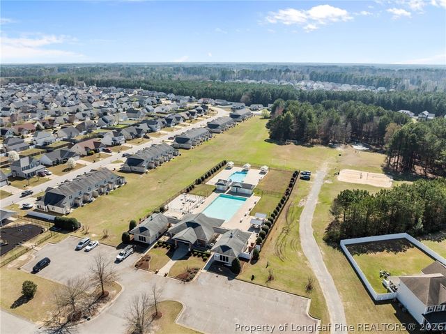 172 Collinwood Drive, Raeford, NC 28376