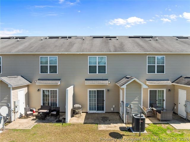 172 Collinwood Drive, Raeford, NC 28376