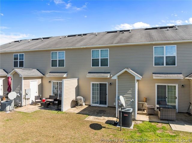 172 Collinwood Drive, Raeford, NC 28376