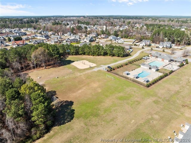 172 Collinwood Drive, Raeford, NC 28376