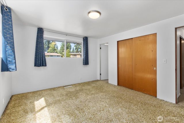 6216 189th Place SW, Lynnwood, WA 98036