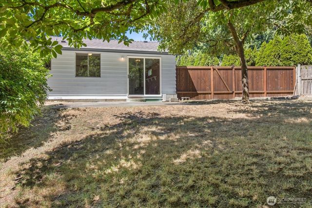 6216 189th Place SW, Lynnwood, WA 98036